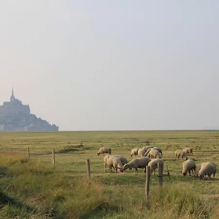 Ker Teranga - 15min Mont St-michel Holiday home *